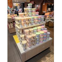 横川サービスエリア下り線　綿飴＆ポップコーンの販売風景